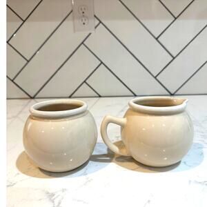 vintage 90s Epoch stoneware creamer & sugar bowl set inTaffy off white neutral